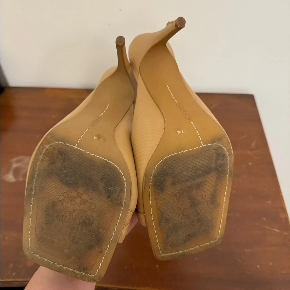 Vince Camuto Tan Mules Salete - Picture 4 of 7
